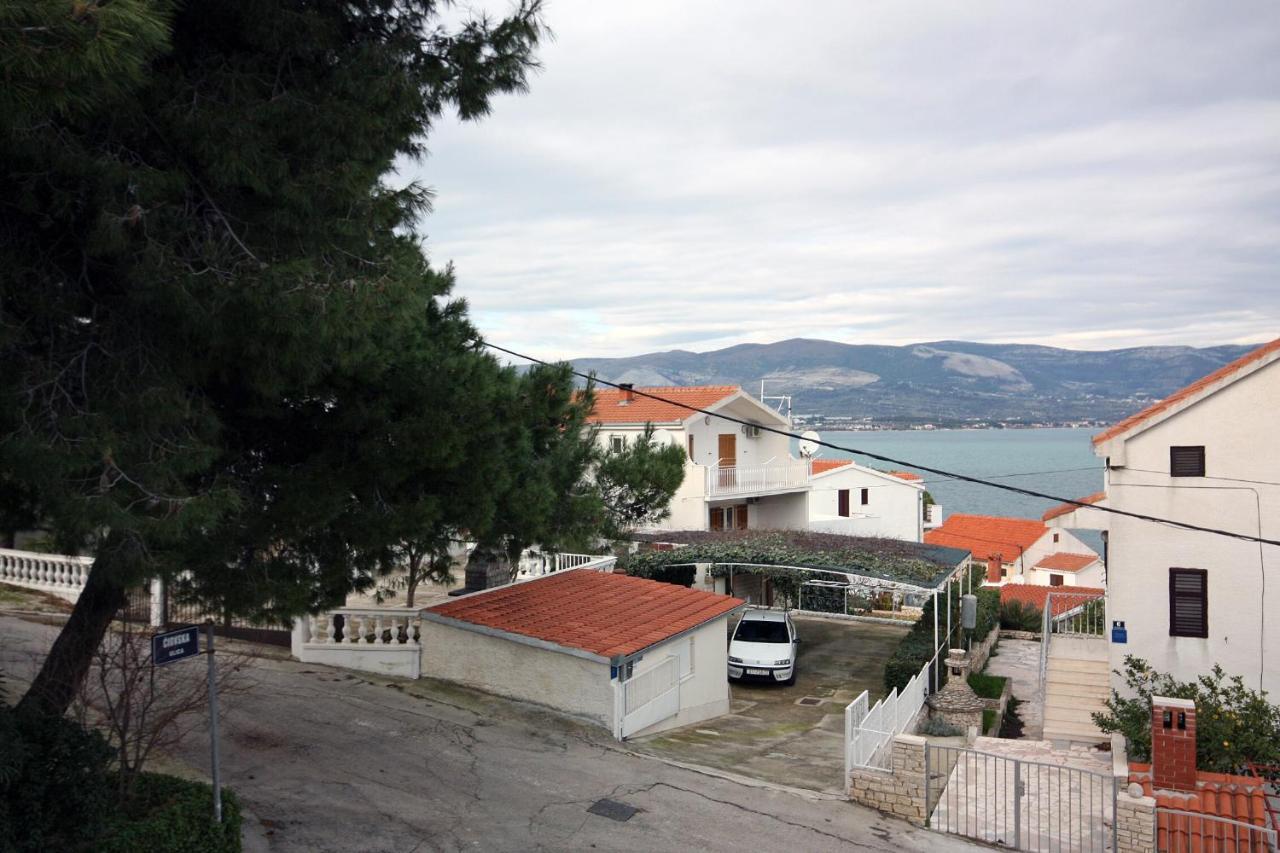 Apartments By The Sea Slatine, Ciovo - 1126 Trogir Kültér fotó